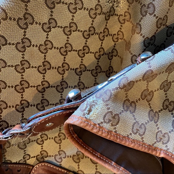 1. Additional pics Brown Gucci Pelham - Picture 14 of 16